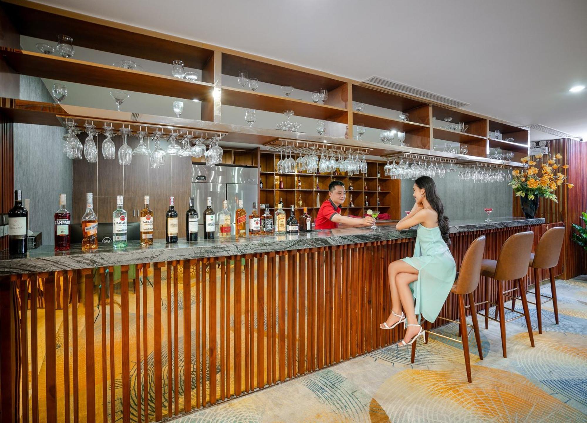 Vesna Hotel ニャチャン エクステリア 写真